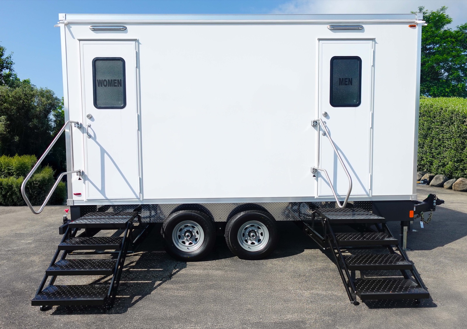 5-station luxury restroom trailer exterior for rent in Massachusetts and New England
